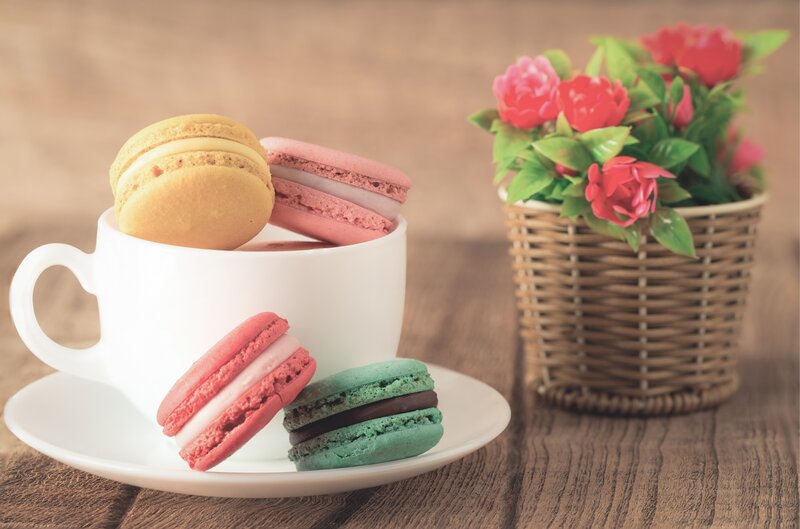 Macarons in a Cup — White