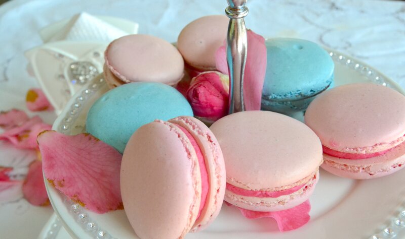 Macarons on a Plate — Pink, Elegant