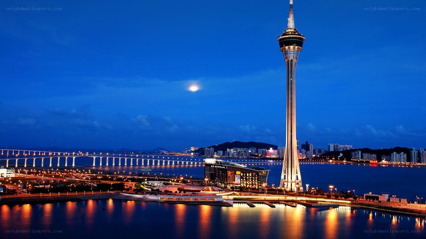 Macau Tower at night
