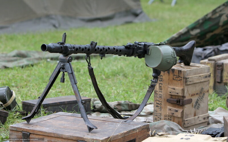 Machine Gun on Tripod — Green