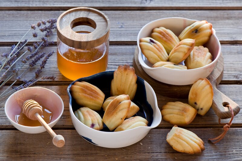 Madeleine Cookies with Honey