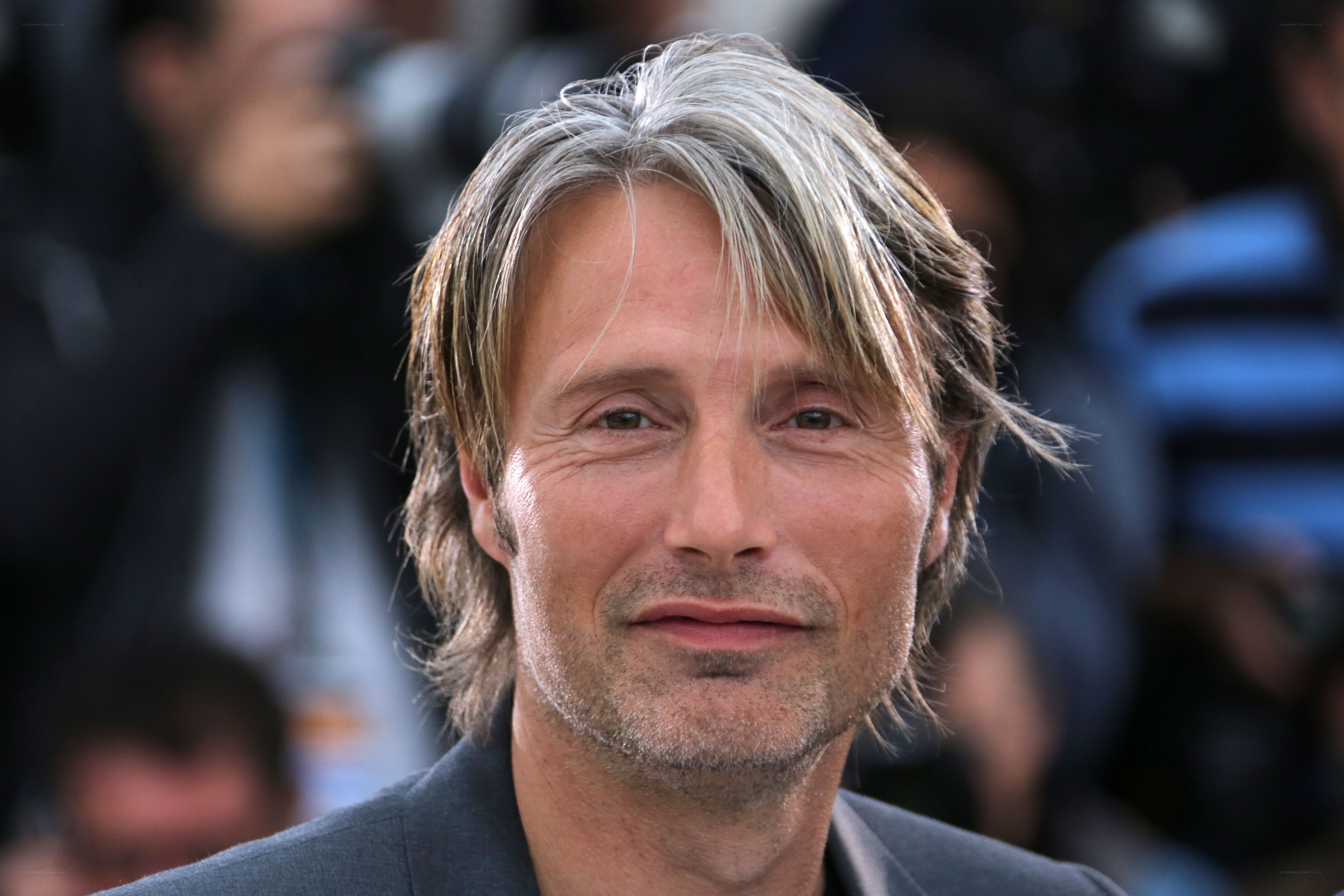 Mads Mikkelsen at event