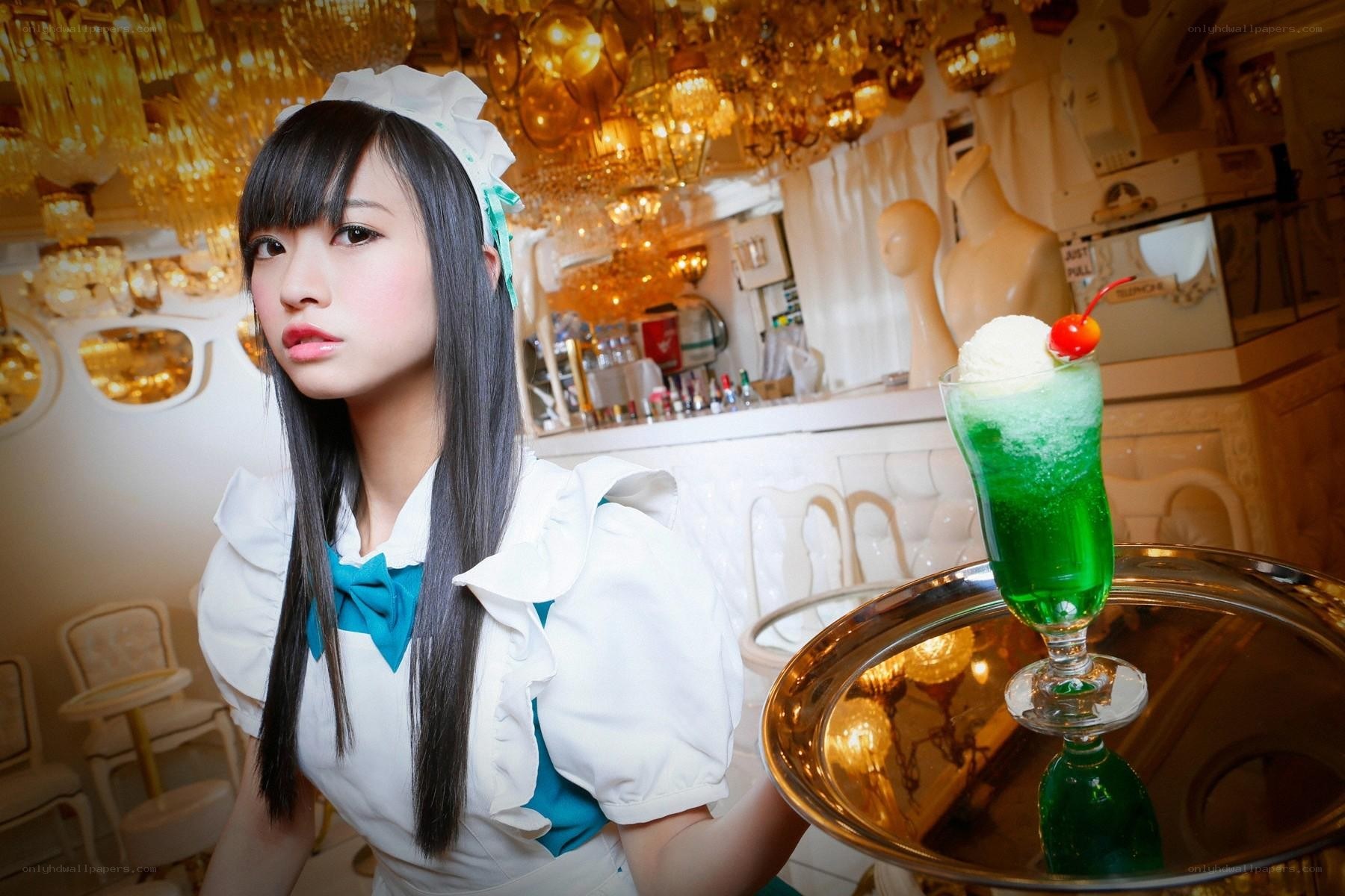 maid with green drink