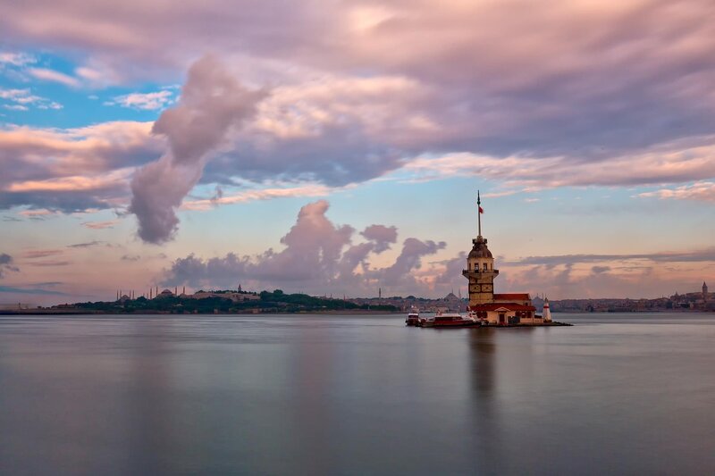 Maiden's Tower at sunset