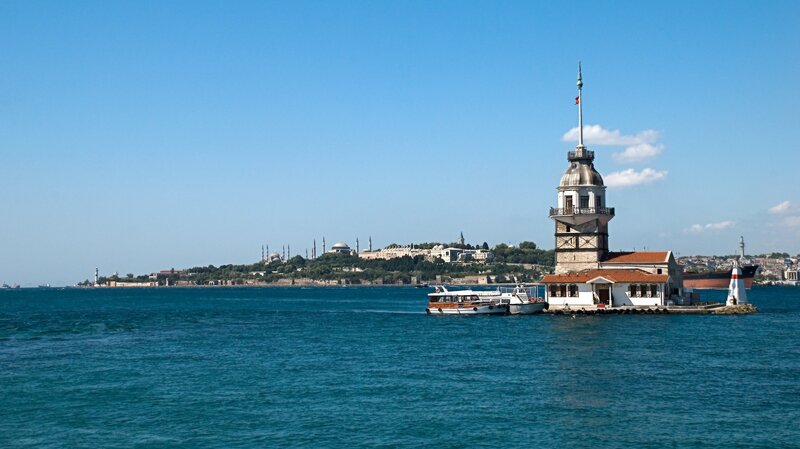 Maiden's Tower in Istanbul — Blue