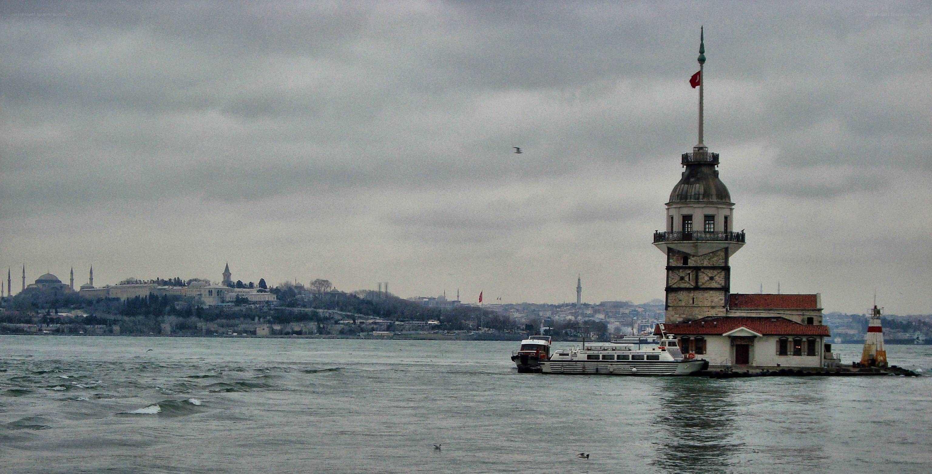 Maiden's Tower with Istanbul skyline