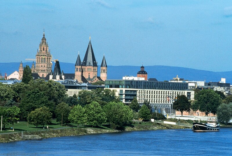 Mainz skyline with cathedral