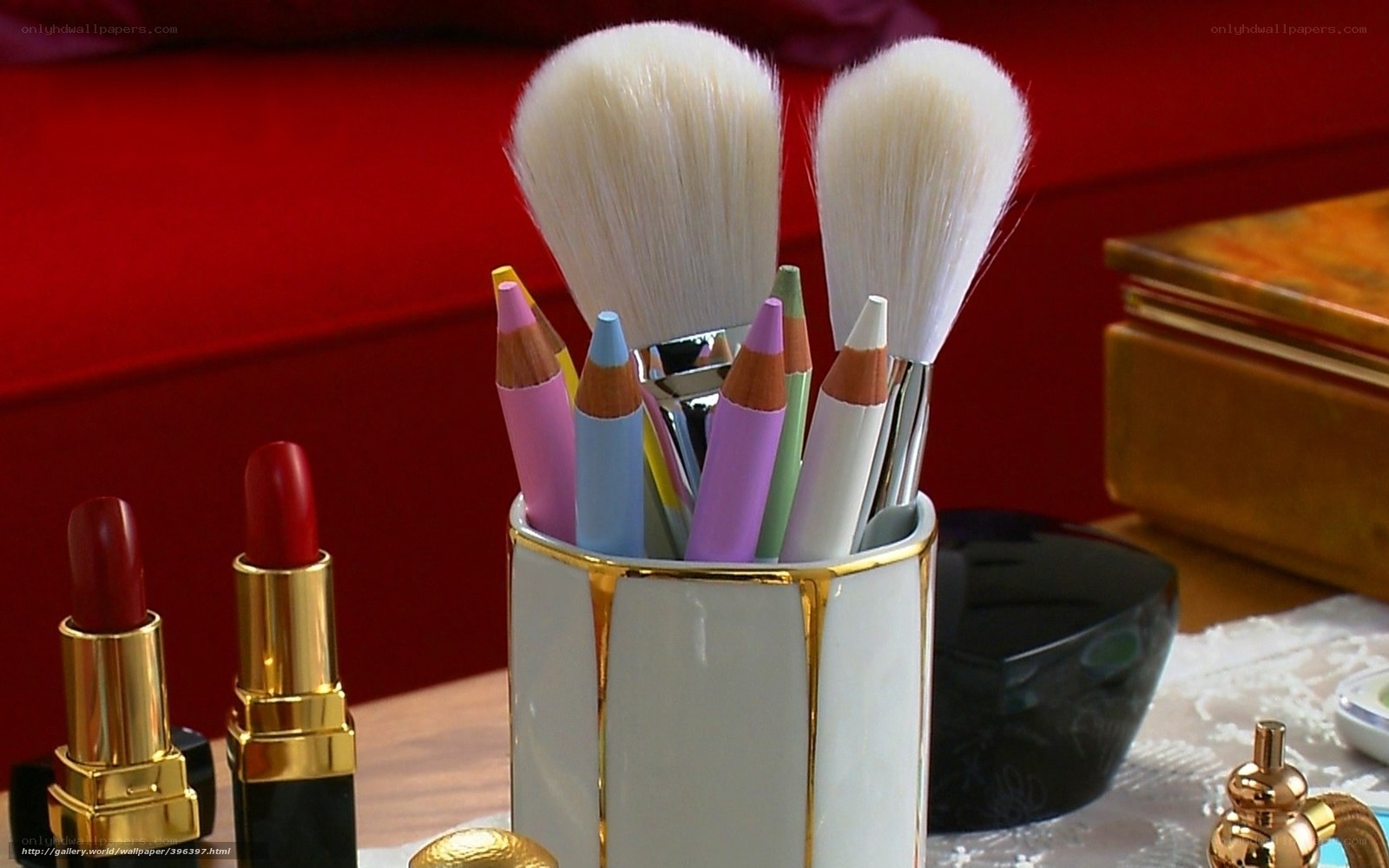 Makeup brushes and cosmetics