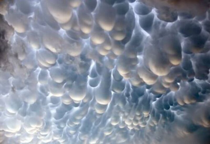 Mammatus Clouds — Gray, Dramatic, Photograph