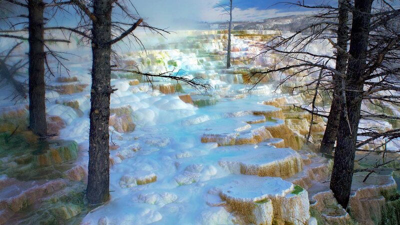 Mammoth Hot Springs — Blue