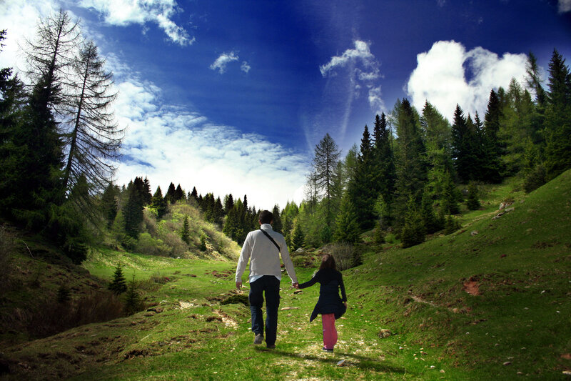 Man and Child Walking — Green