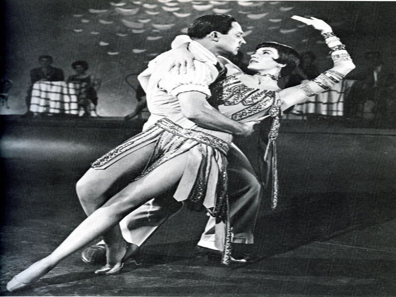 Man and Woman Dancing — Black, Dramatic