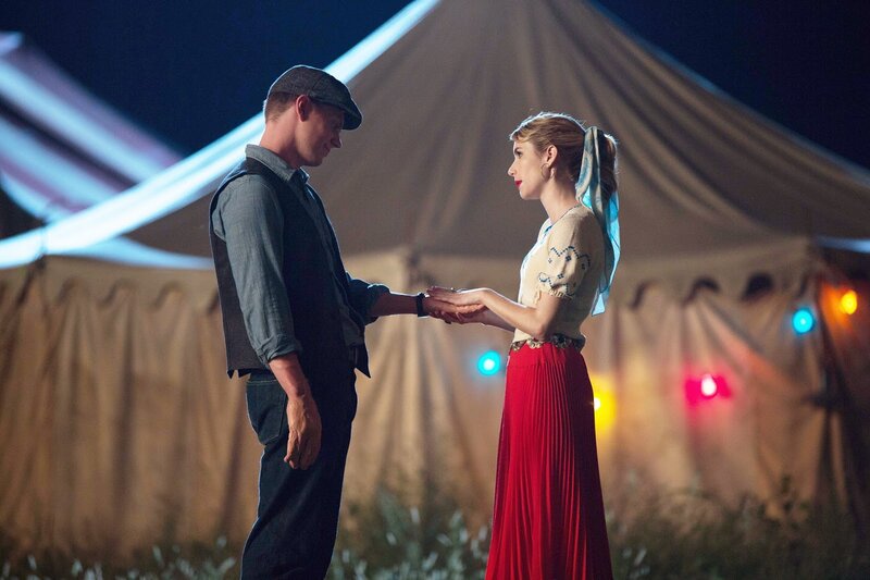 Man and Woman Holding Hands — Red, Dramatic, Night