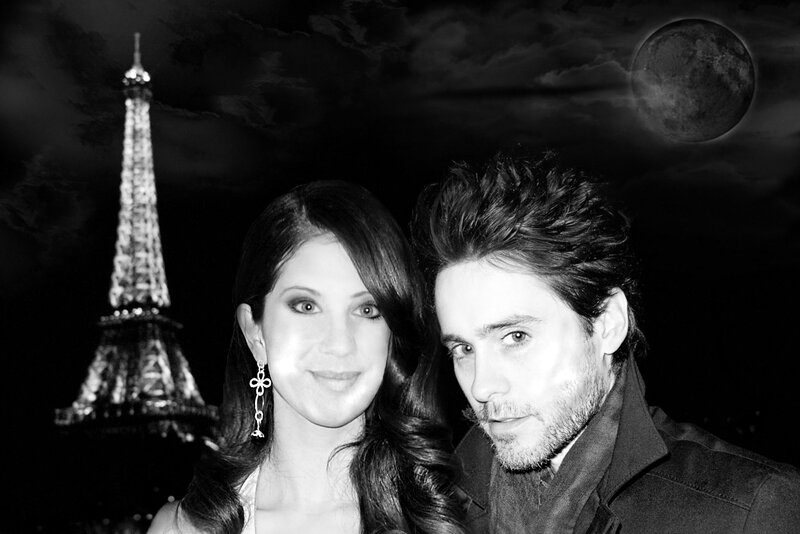 Man and Woman in Paris — Black