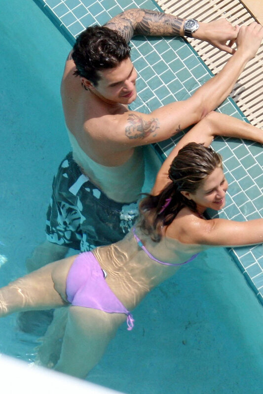 Man and Woman in Pool — Blue, Relaxed, Afternoon, Photograph