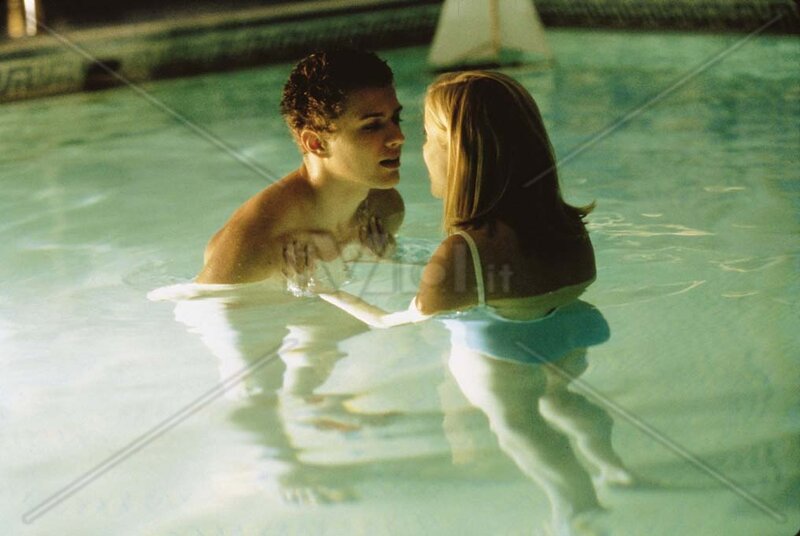 Man and Woman in Pool — Green