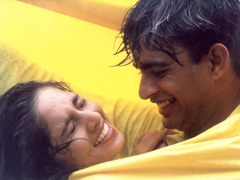 Man and Woman in Rain — Yellow