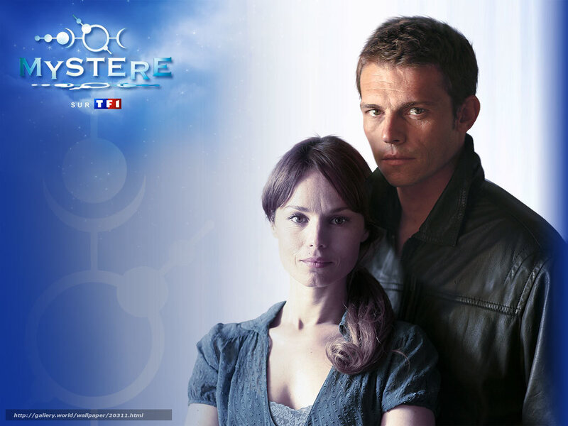 Man and Woman in Studio — Blue, Dramatic