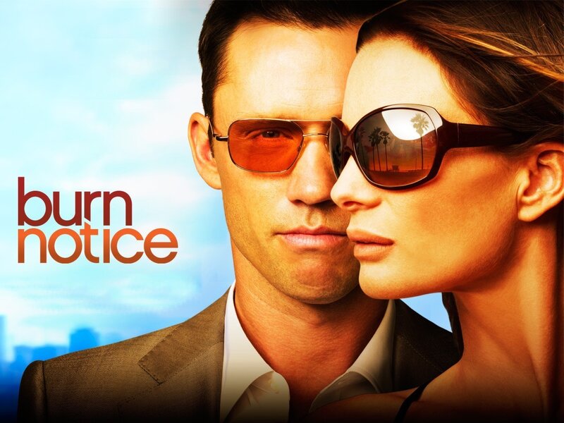 Man and Woman in Sunglasses — Blue