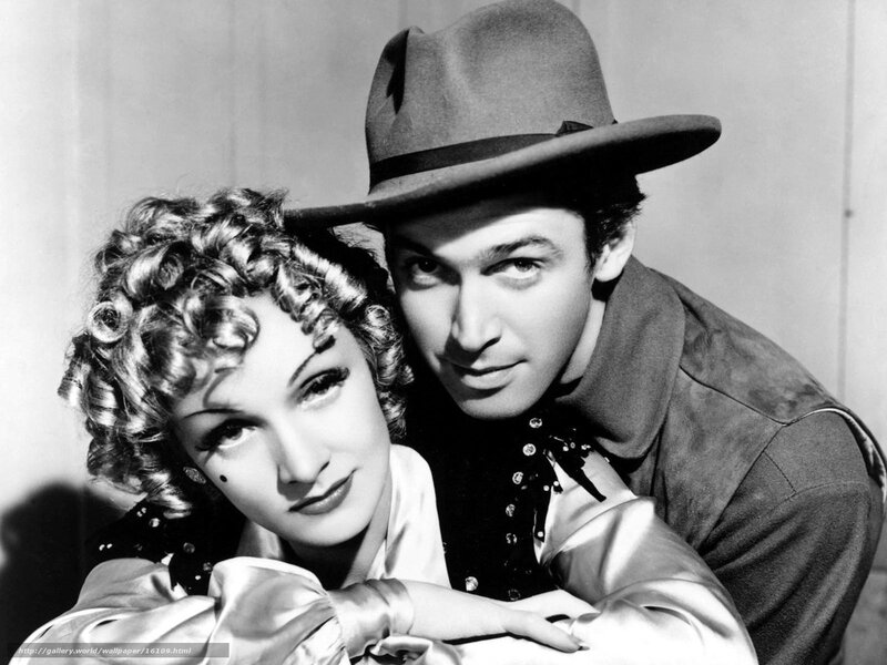 Man and Woman in Vintage Attire — Black