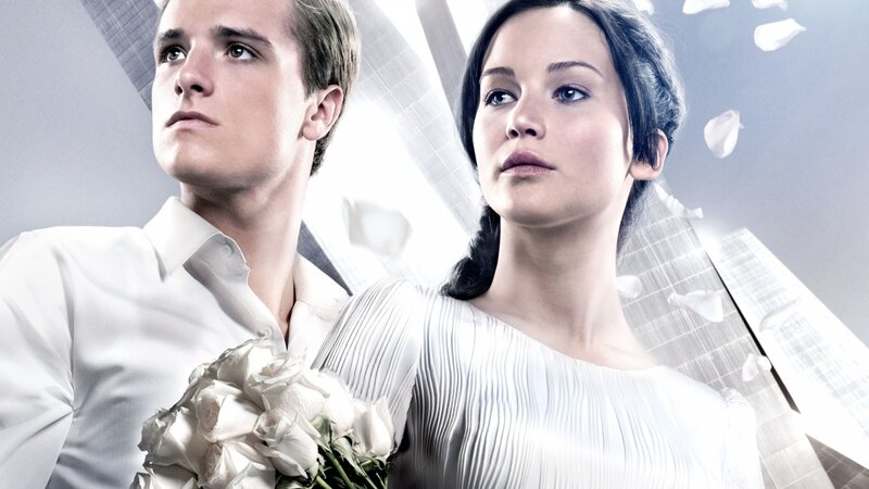 Man and Woman in White — Dramatic