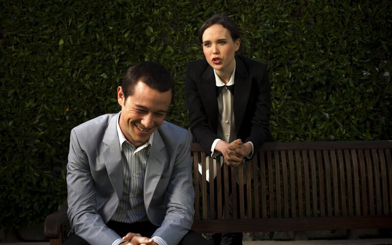 Man and woman on a bench