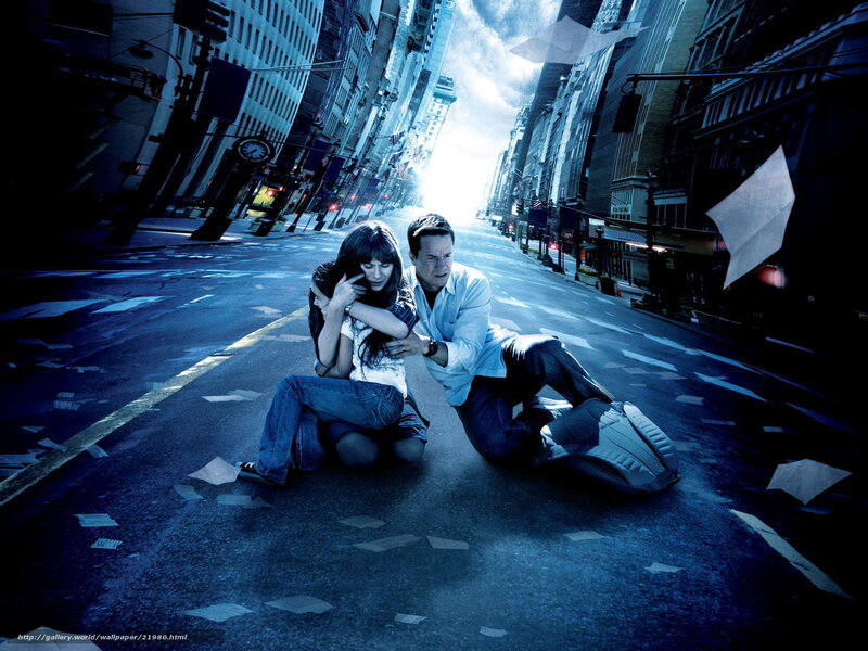 Man and woman on city street