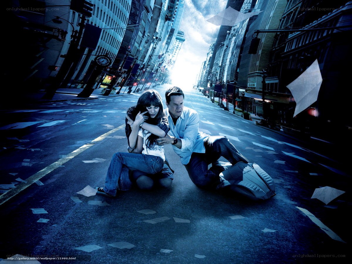 Man and woman on city street
