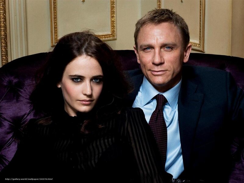 Man and Woman on Couch — Black, Serious