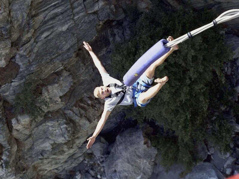 Man Bungee Jumping — Gray