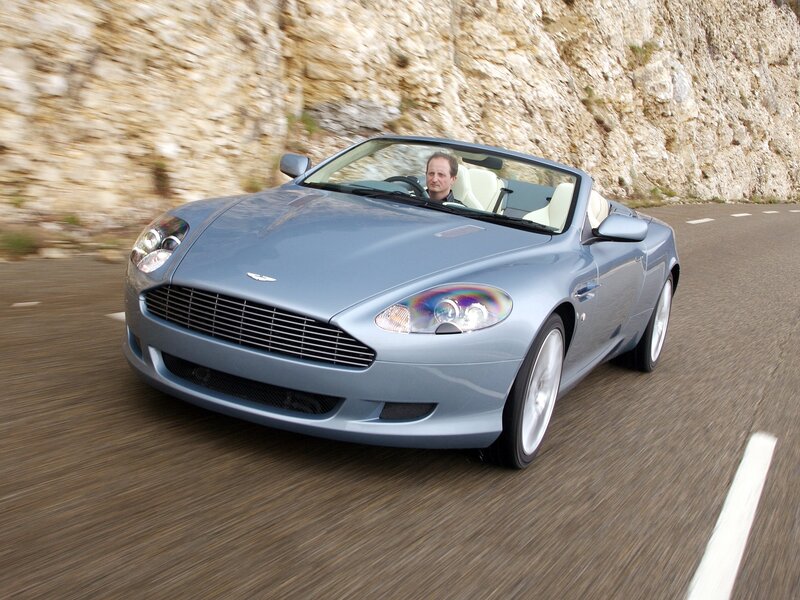 Man Driving Convertible — Silver, Dynamic