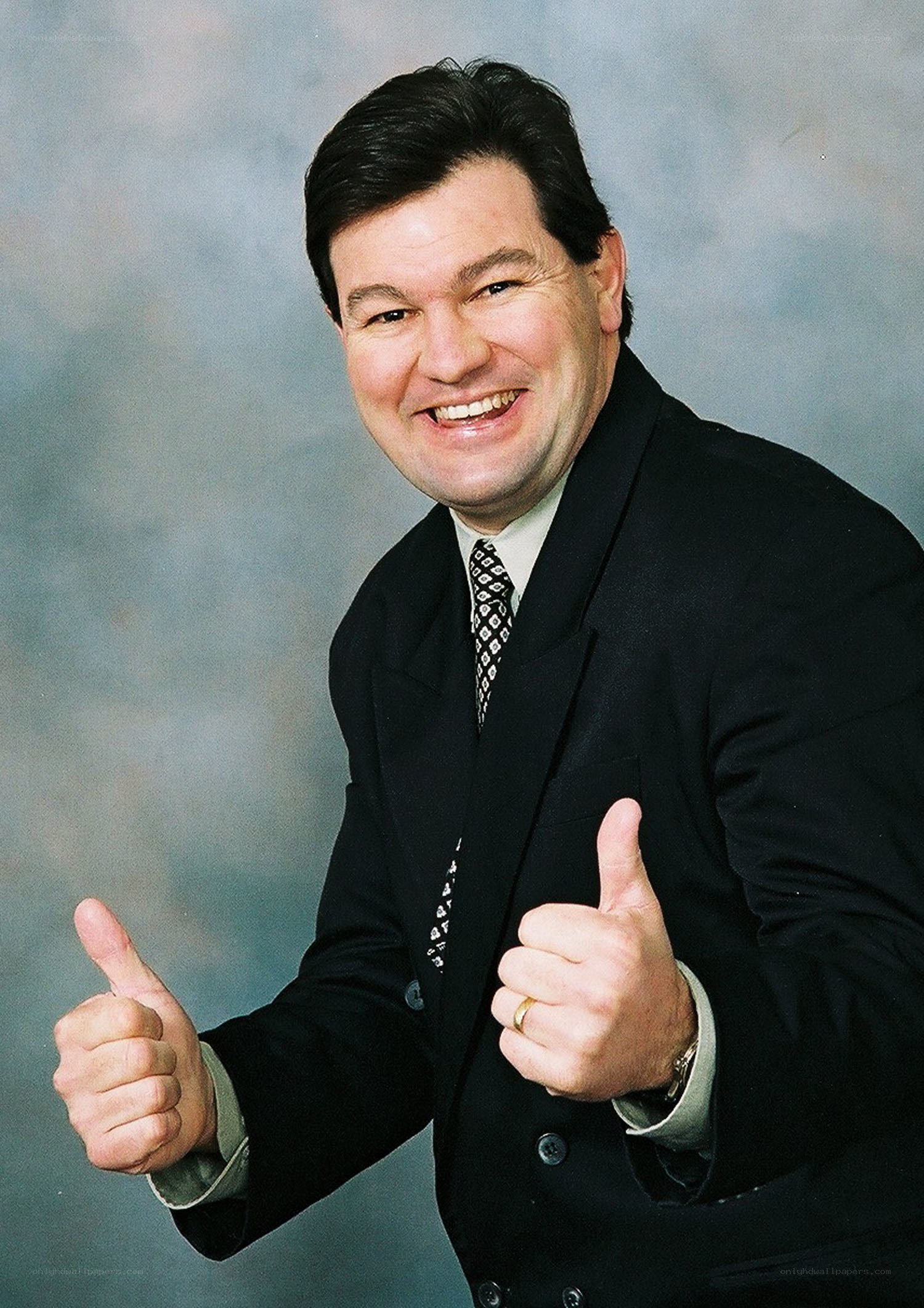 man giving thumbs up