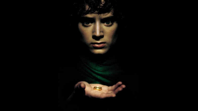 Man Holding a Ring — Black