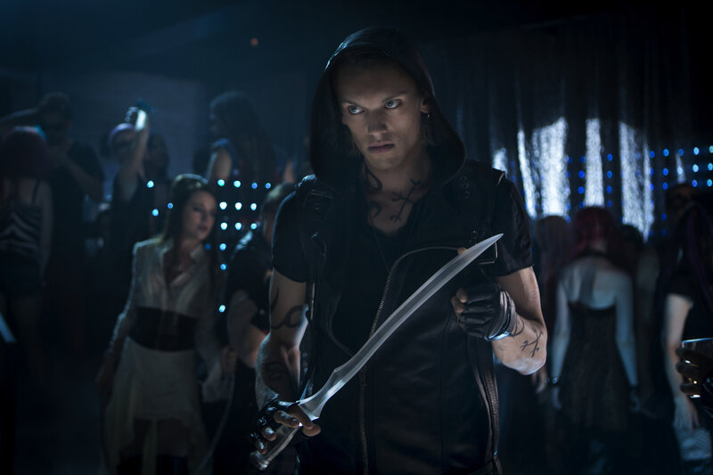 Man Holding a Sword — Black, Dark, Tense