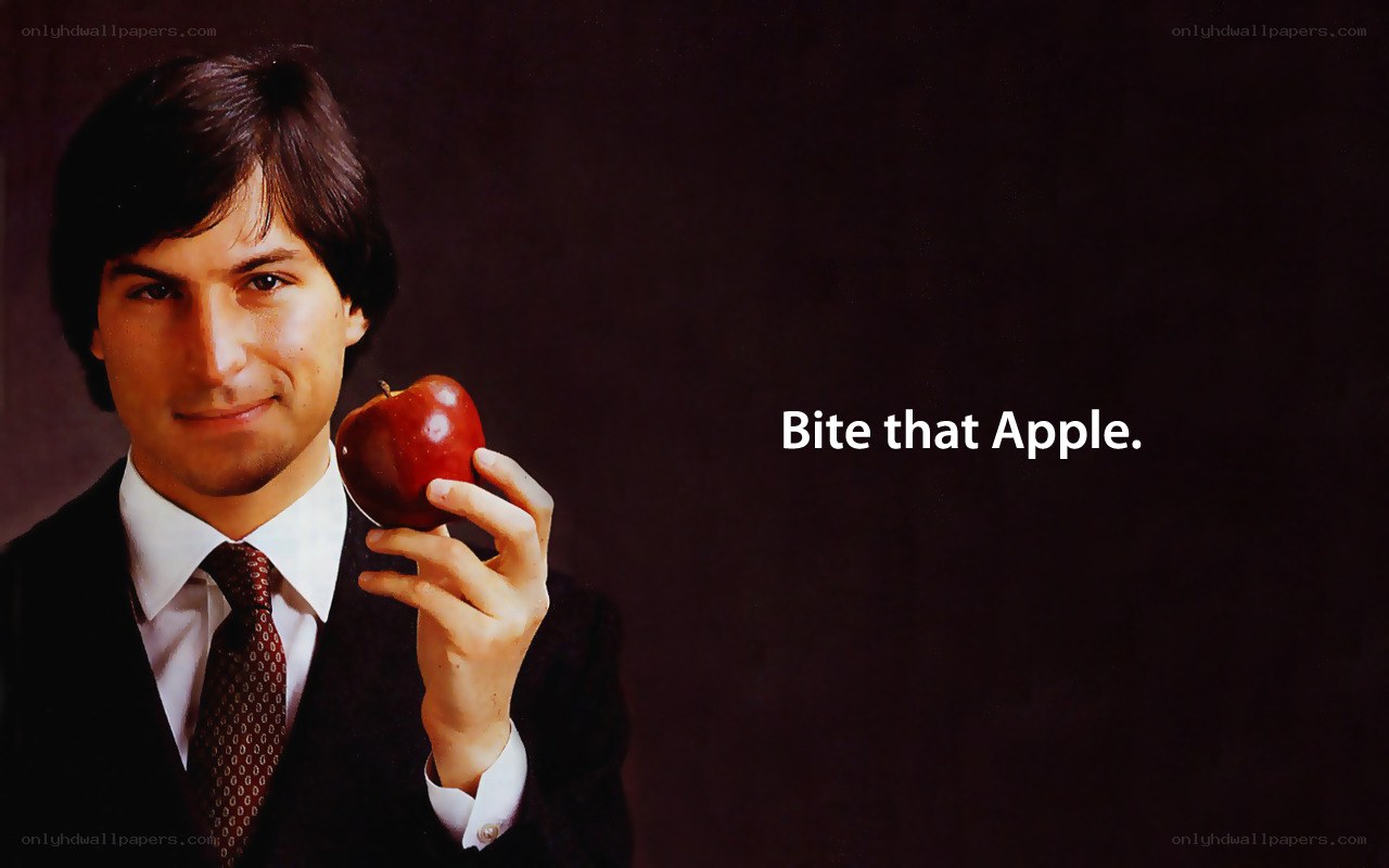 Man holding an apple