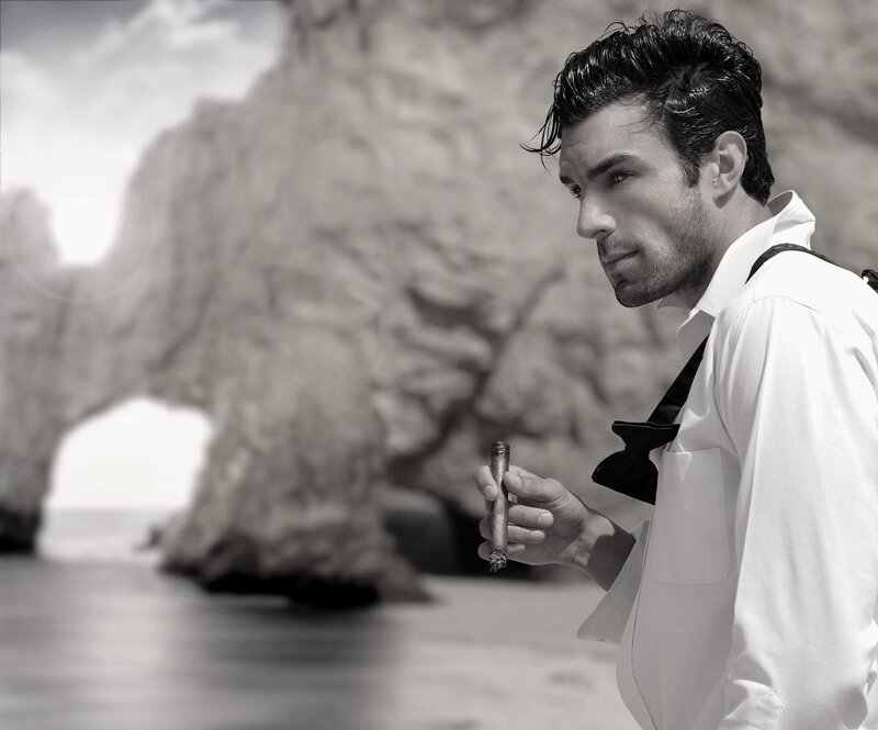 Man Holding Cigar — Black