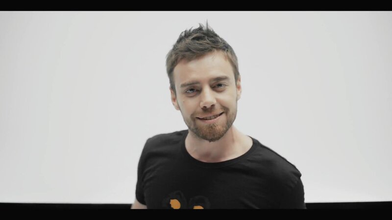man in black t-shirt