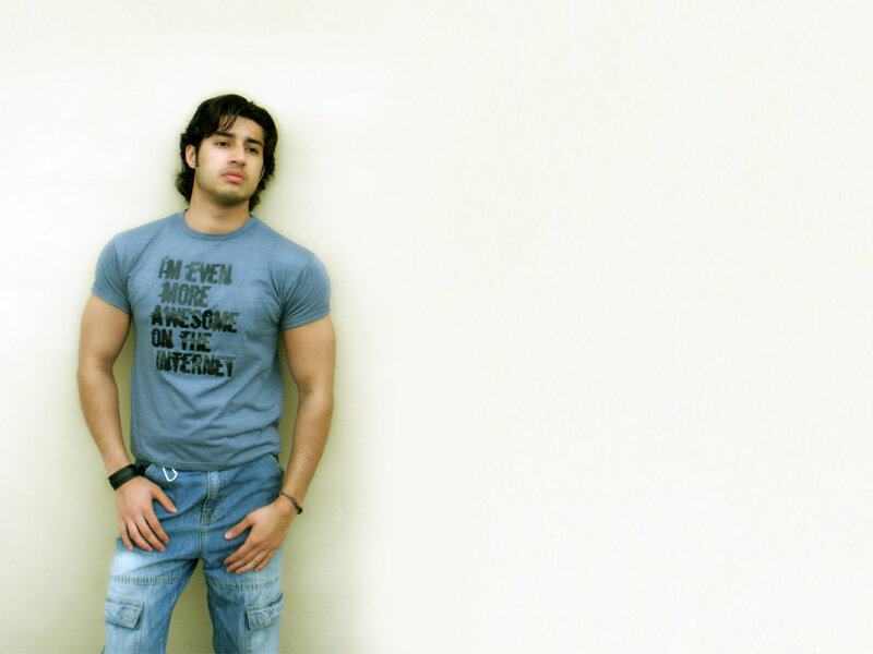 Man in Blue T-shirt — Neutral