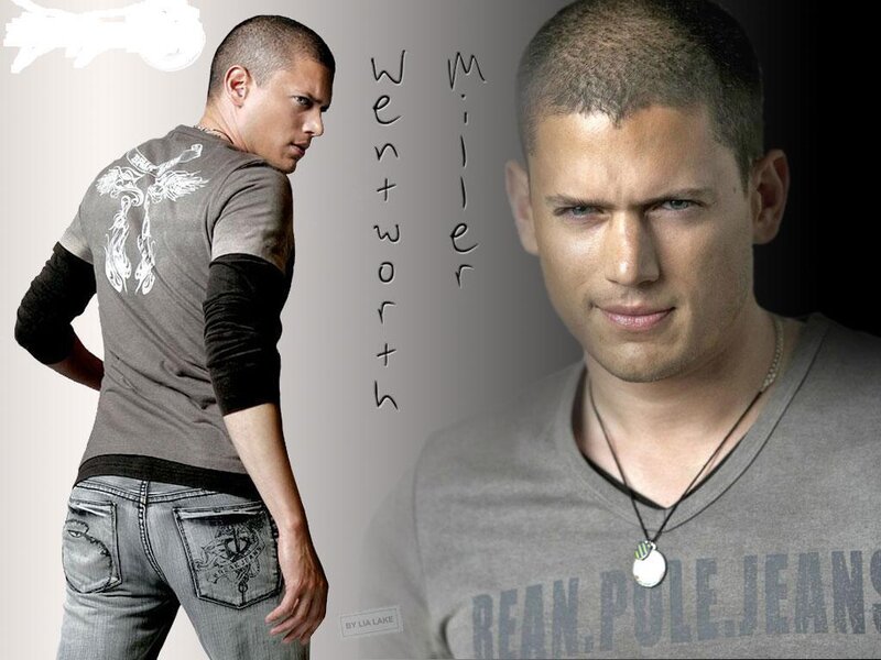Man in Gray T-shirt — Serious, Photograph