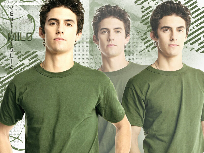 Man in Green T-shirt — Neutral