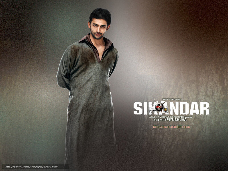 Man in Long Tunic