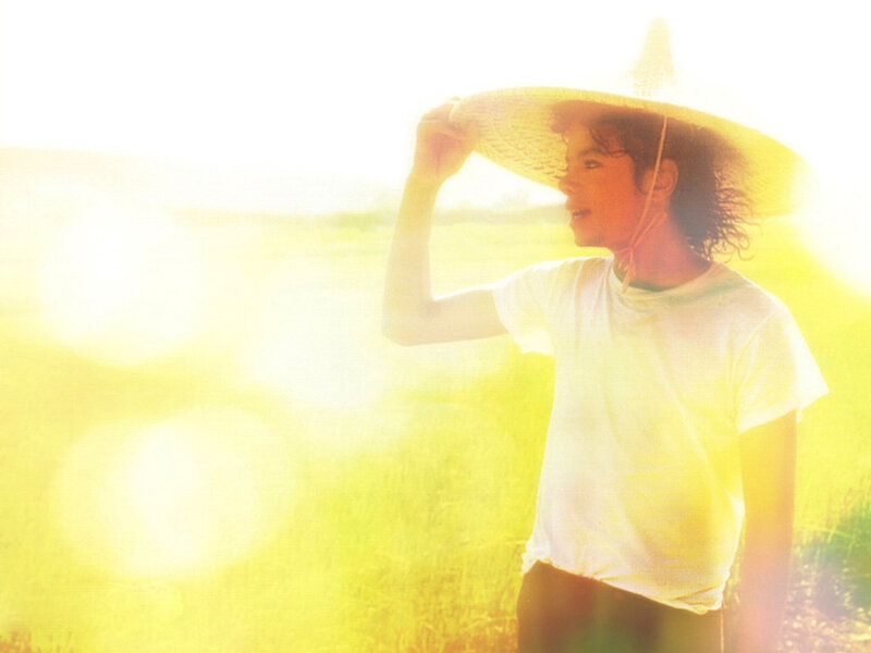 Man in Straw Hat — Yellow