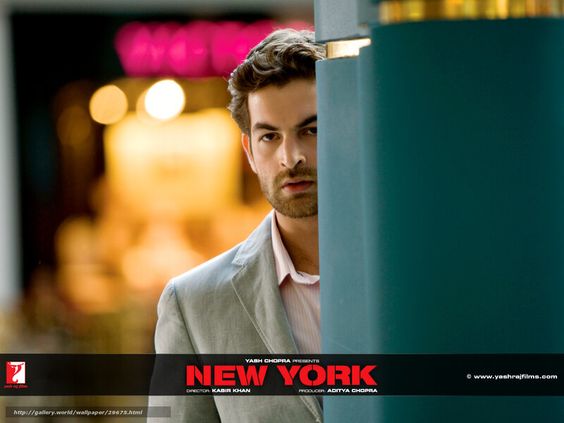 Man in suit in New York