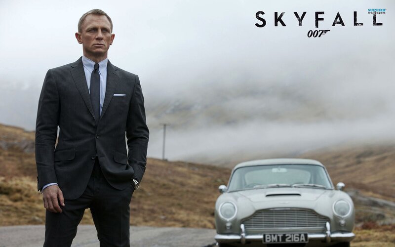 Man in Suit Standing — Dramatic