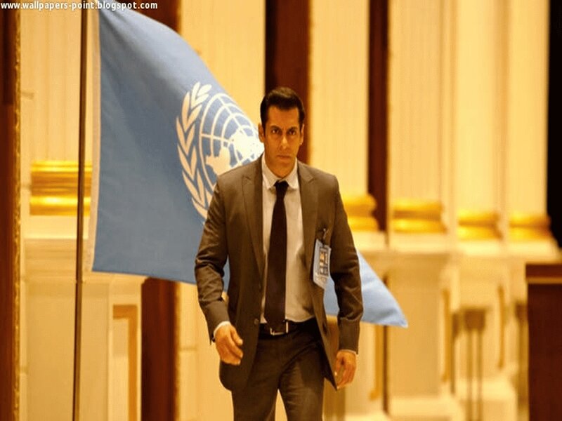 Man in Suit Walking — Blue