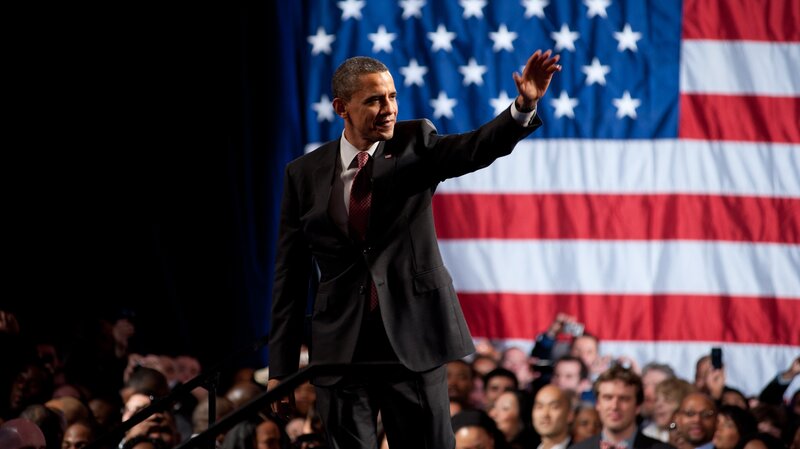 Man in Suit Waving — Blue