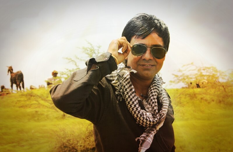 Man in Sunglasses — Green