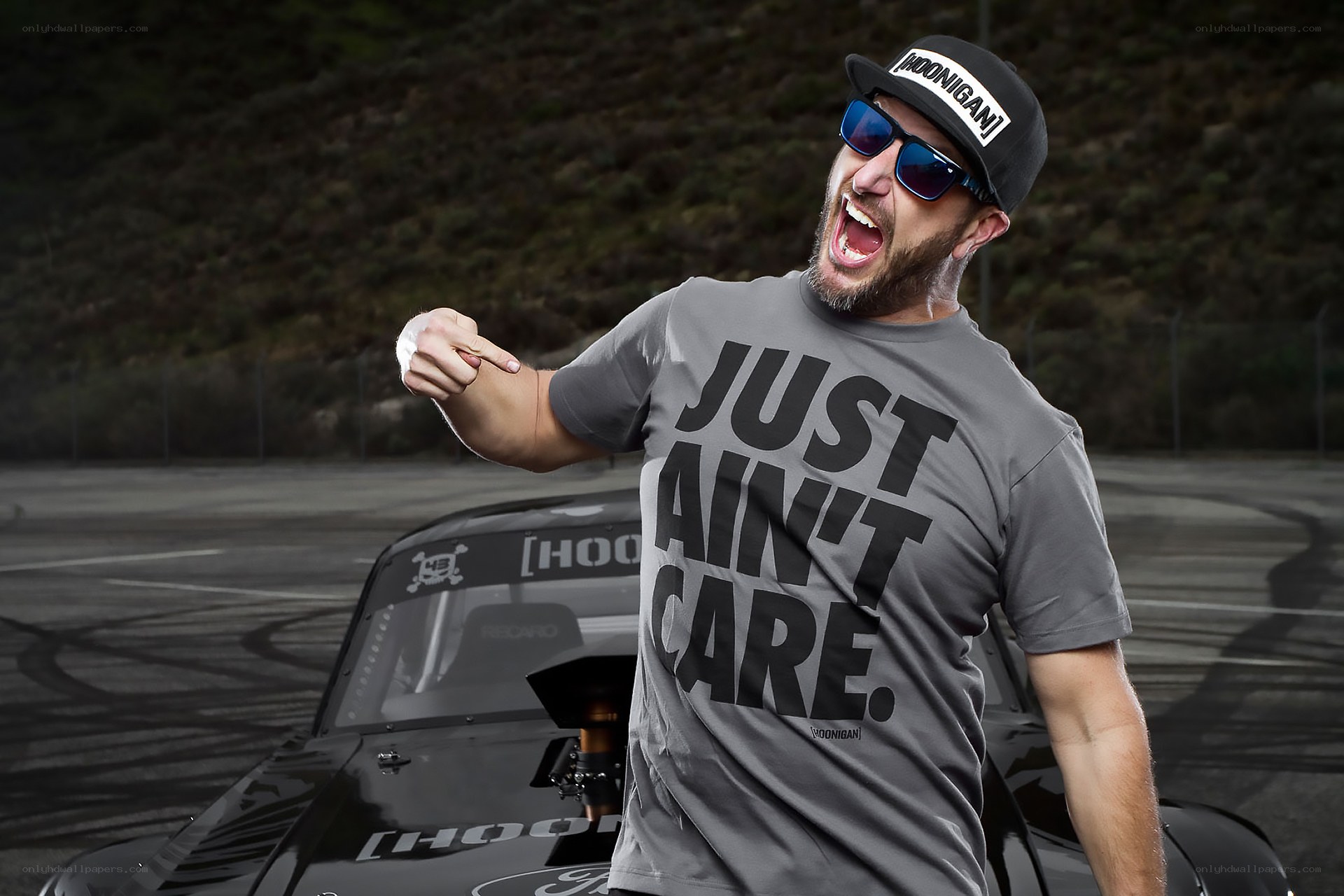 man in t-shirt and cap