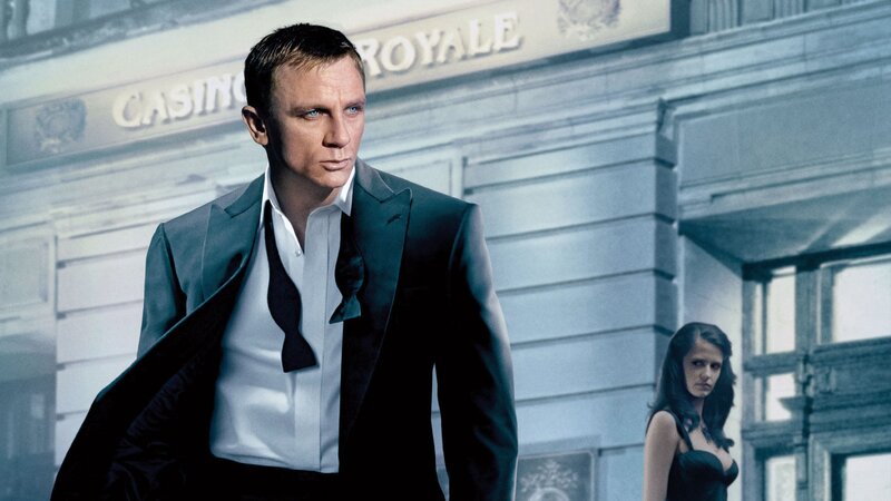 Man in Tuxedo Walking — Black