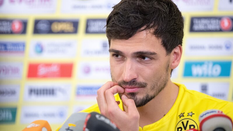 Man in Yellow Shirt — Serious